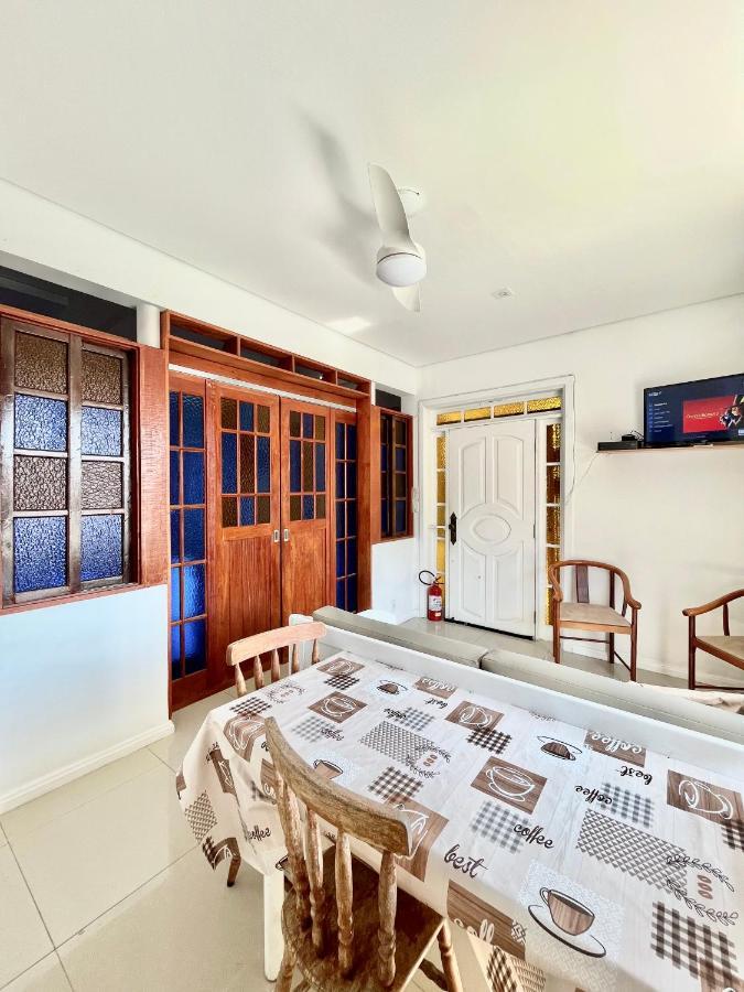 Estudio Ilha Centro Sul Ufsc, Ar Cond, Estac, Varanda, Vista Mar Флорианополис Экстерьер фото