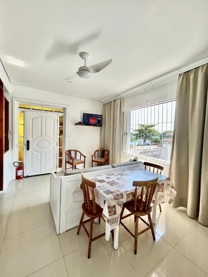 Estudio Ilha Centro Sul Ufsc, Ar Cond, Estac, Varanda, Vista Mar Флорианополис Экстерьер фото